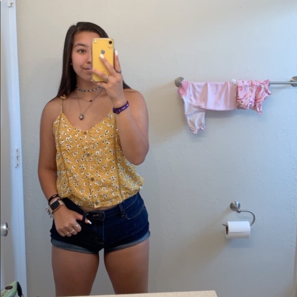 Meet your Posher, Audrey - Picture 1 of 1